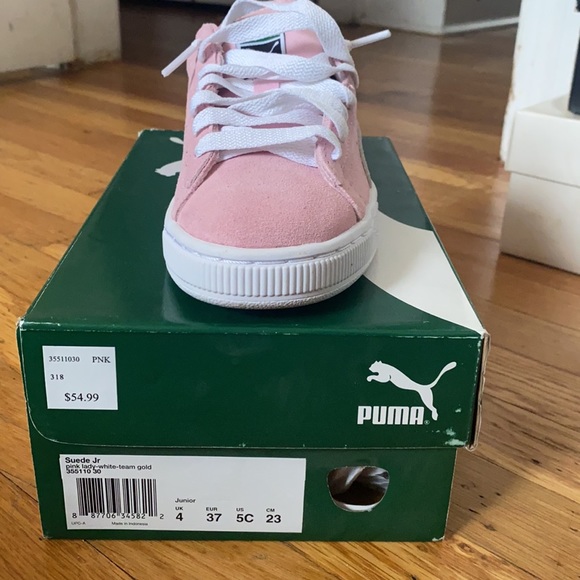 Puma shoes - Picture 2 of 3